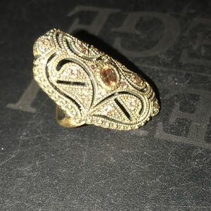 Ring size 8. Great condition.